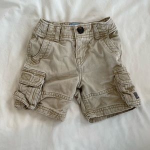 Gap khaki shorts 12 - 18 month